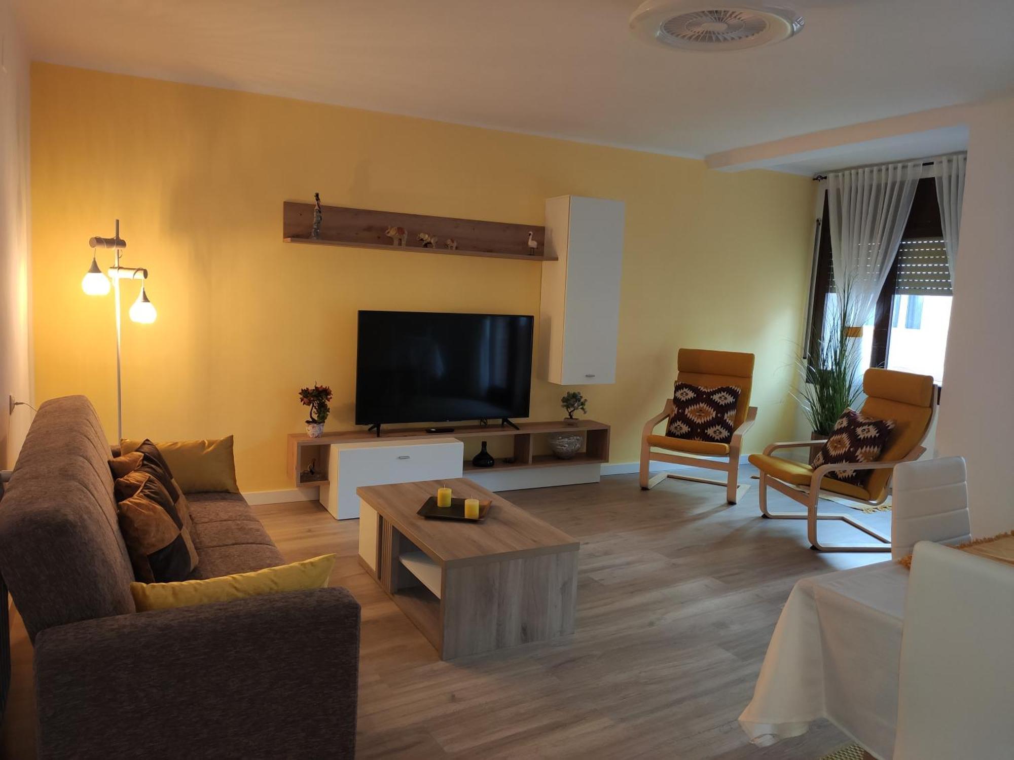 Apartamento Confort II La Seu d'Urgell Buitenkant foto