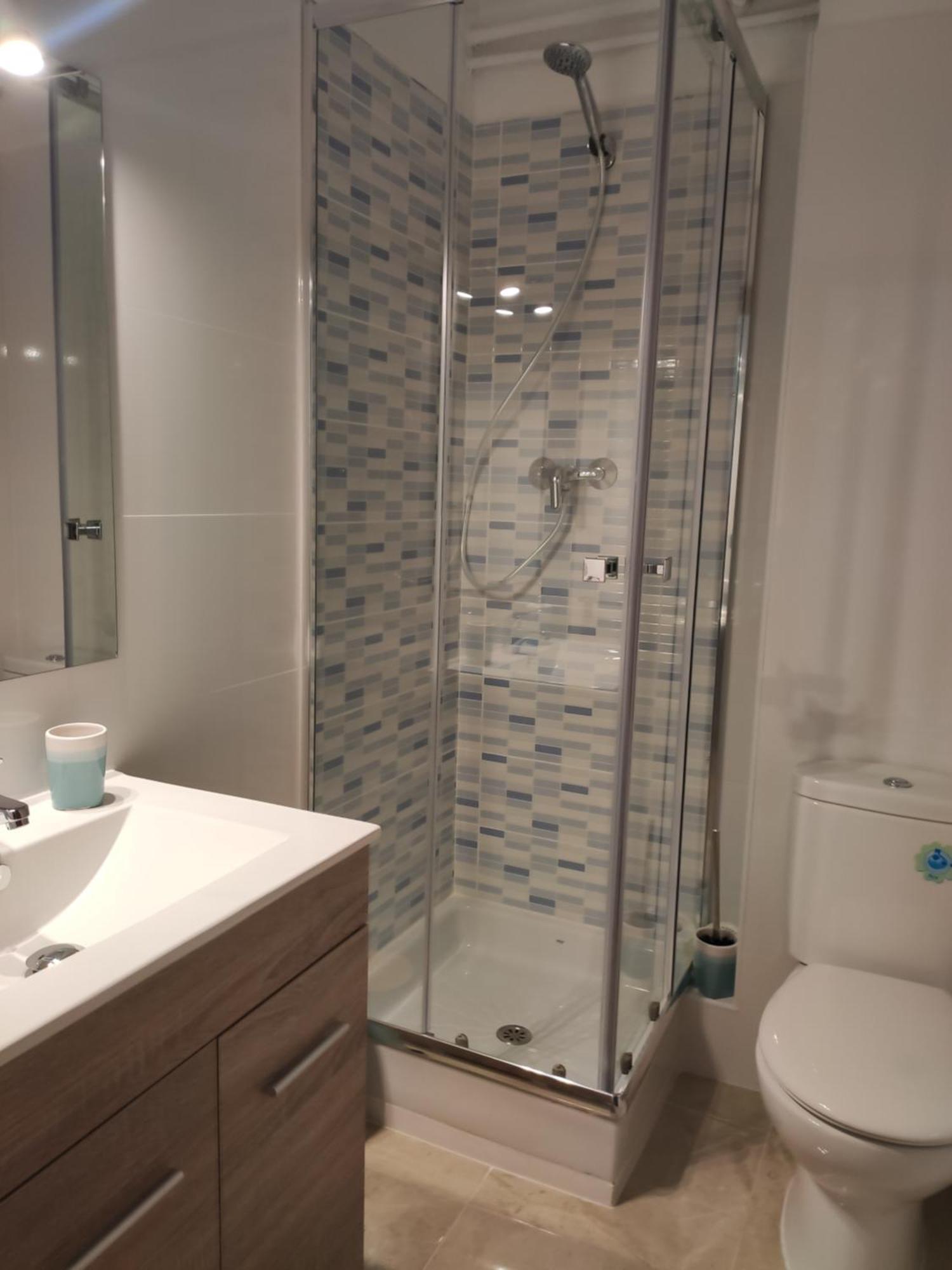 Apartamento Confort II La Seu d'Urgell Buitenkant foto