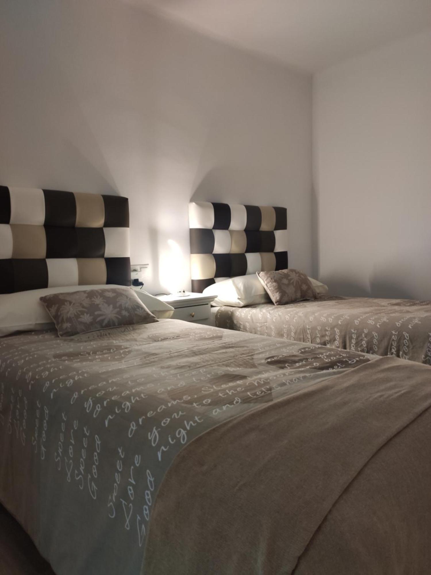Apartamento Confort II La Seu d'Urgell Buitenkant foto