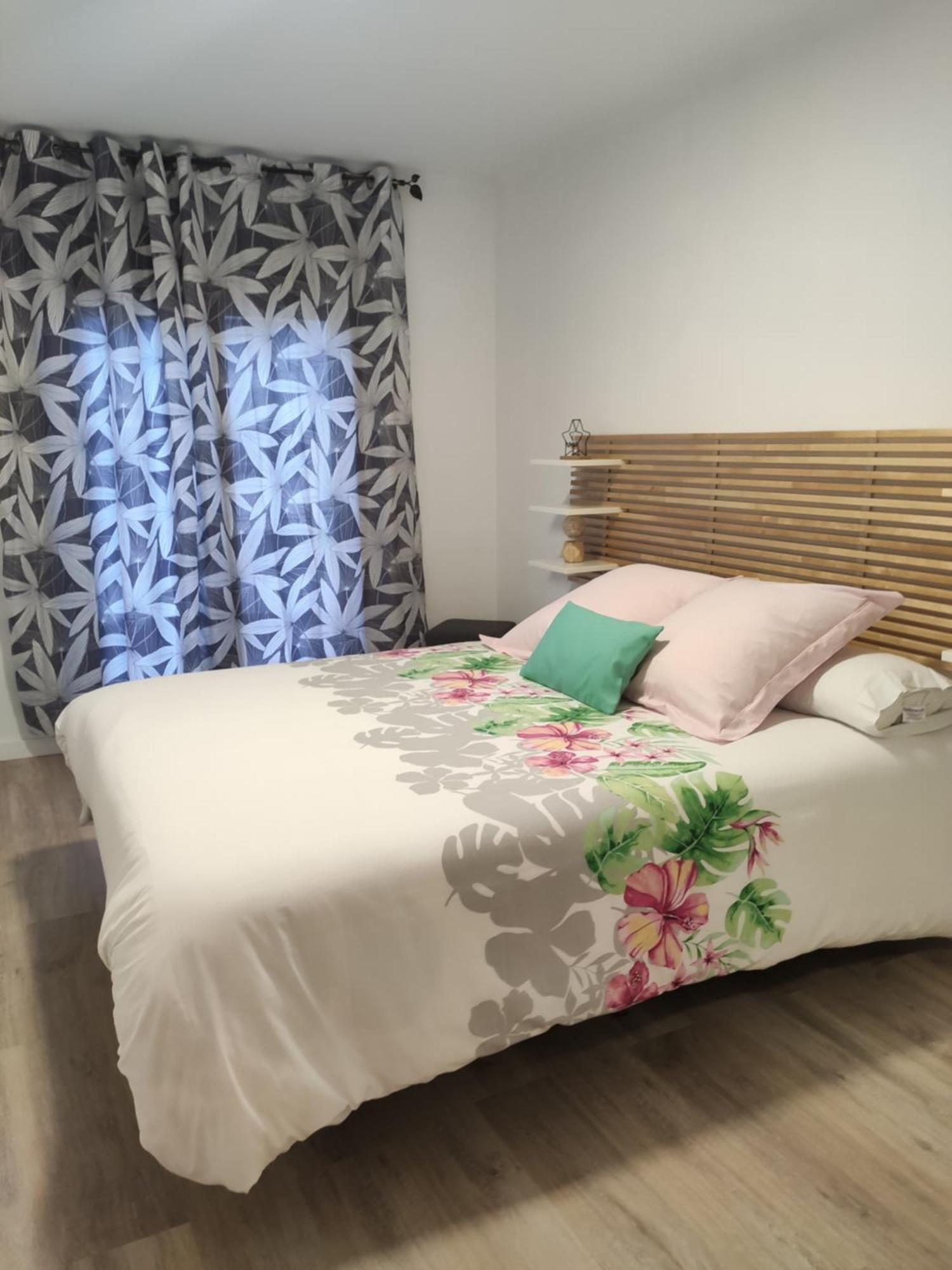 Apartamento Confort II La Seu d'Urgell Buitenkant foto